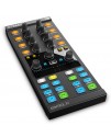 Native Instruments Traktor Kontrol X1 mk2 DJ controller